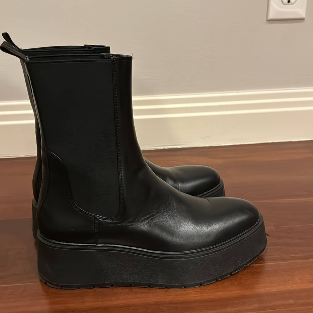 Zara platform boots size 9